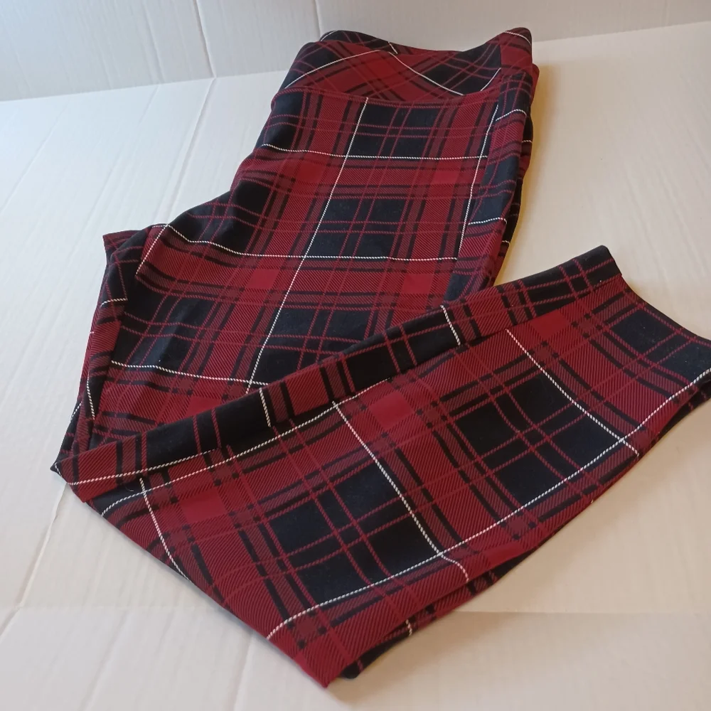 Torrid Pixie Ladies Pants - Picture 6 of 8